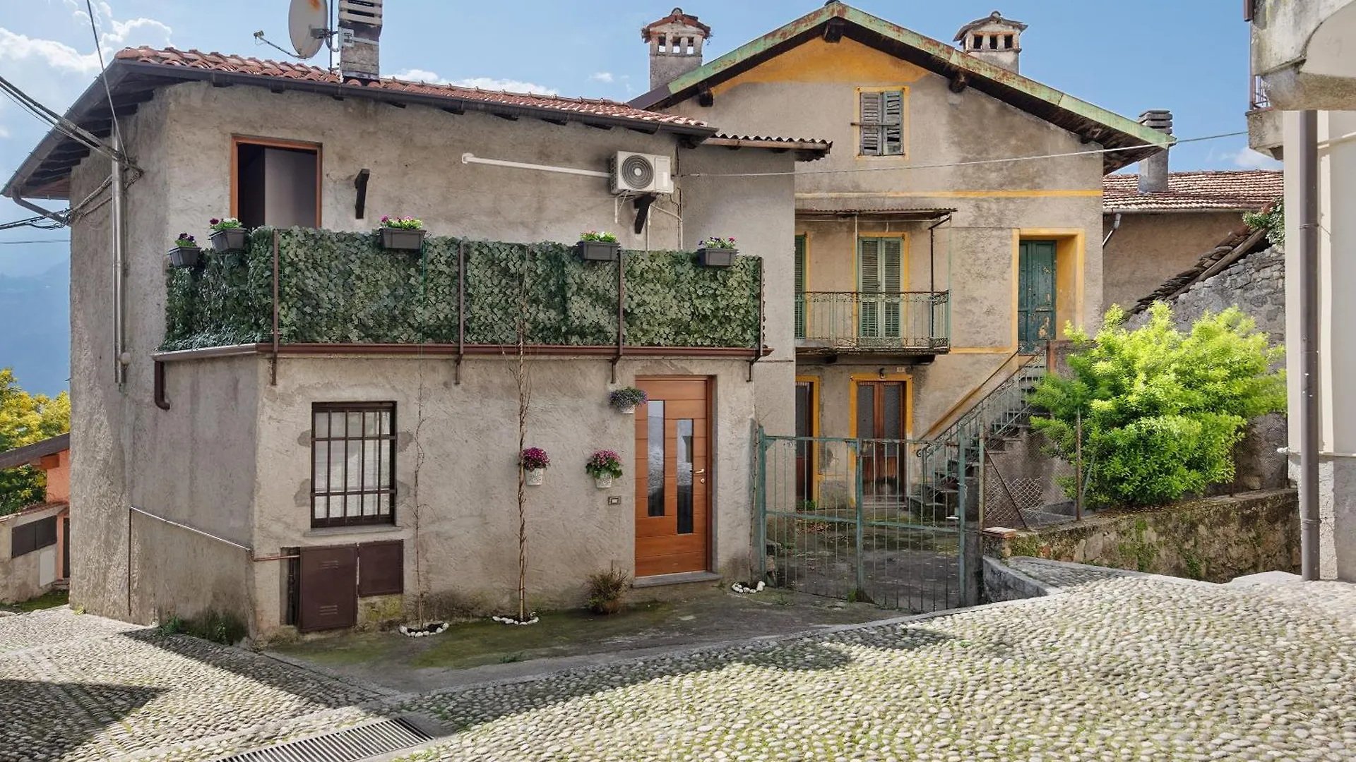 Casa vacanze Dina'S Flower House Lierna
