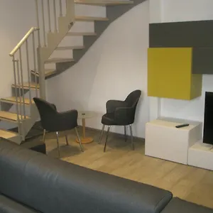 https://casa-x-vacanze-in-centro-a-noli-009042-lt-0267.hotelitalianriviera.com
