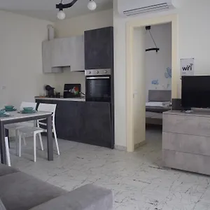 Baia Delle Rose Via Santo Stefano 18 Appartamento