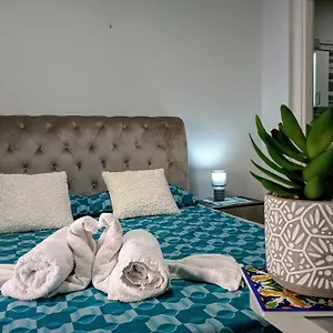 https://bonahouse-1.sicilyhotelsitaly.net