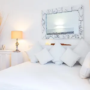 https://piazza-di-spagna-apartment-rome-00186.it-romehotels.com